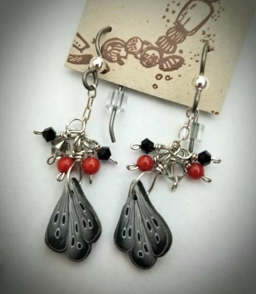 Black & White petal earrings