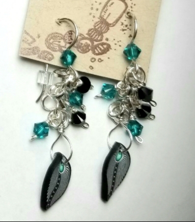 Striped Leaf Drop Earrings picture