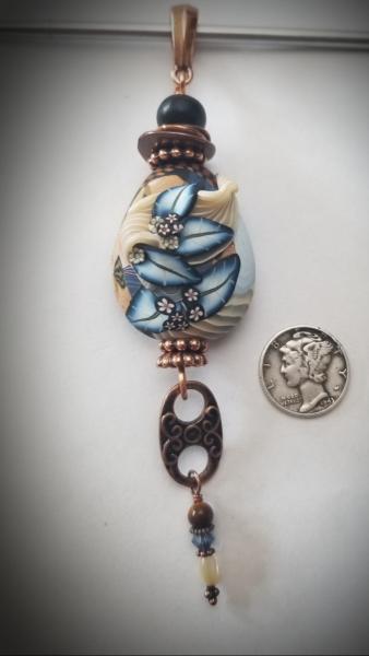 Sculpted Pendant picture