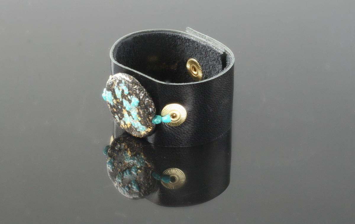 Glow Cuff Turquoise Dazzle 23-Karat Gold on Lava Stone, Turquoise, Black Kid leather picture
