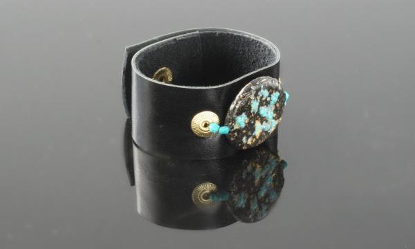 Glow Cuff Turquoise Dazzle 23-Karat Gold on Lava Stone, Turquoise, Black Kid leather picture