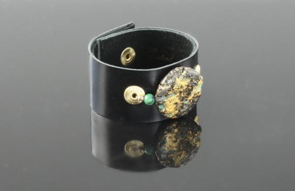 Glow Cuff Emerald 23-Karat Gold on Lava Stone, Emerald, Black Kid leather, Azurite/Malachite picture