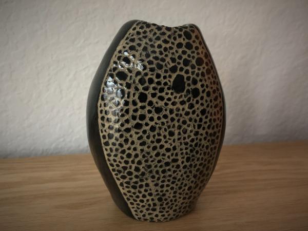 Sgraffito Vase picture