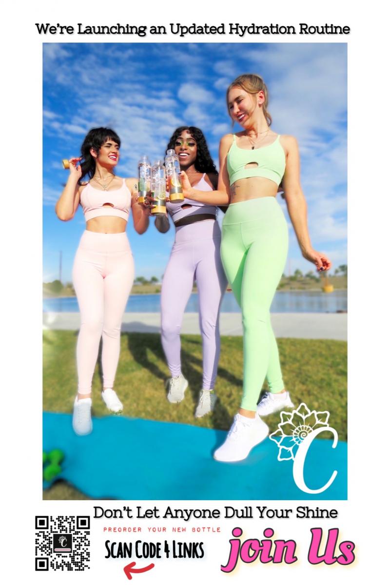 Signature  Yoga Set picture