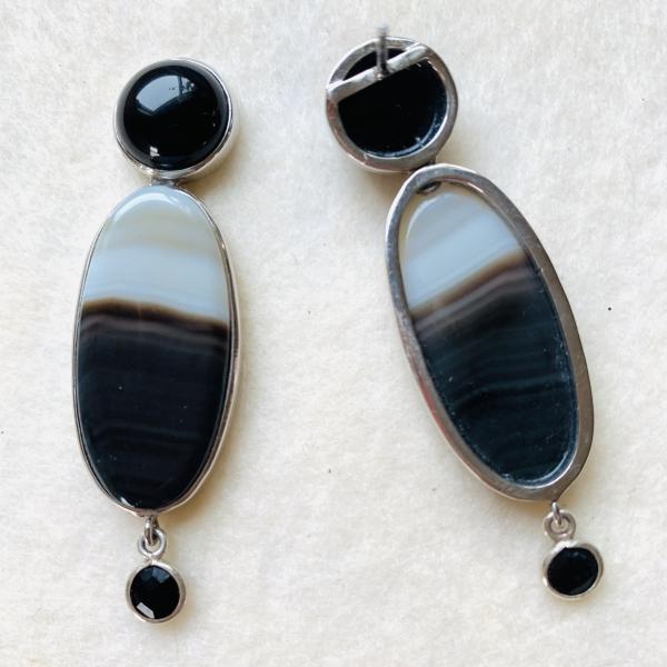Onyx and Agate drop errings picture