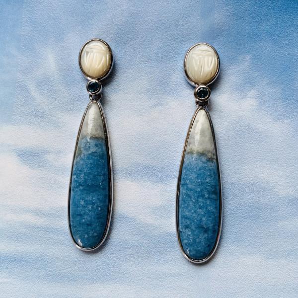 Scarab moonstone and Violane Diopside earrings picture