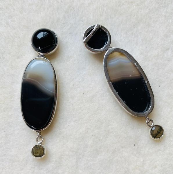 Black Onyx and Agate drop errings picture