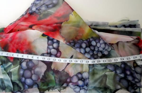 Rich Purple Grape Clusters & Leaves Silk Material