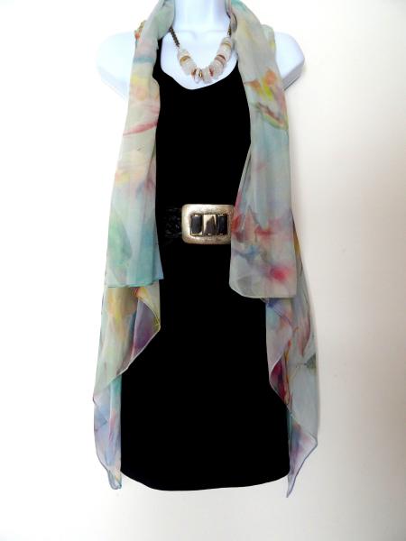 Pastel Hummingbirds & Fall Leaves Sleeveless Duster/Vest/Poncho