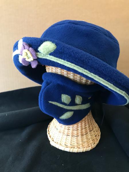 Blue winter brimmed hat picture