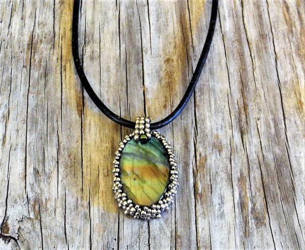 Shimmering Labradorite Cabochon Pendant Necklace with Beaded Bale