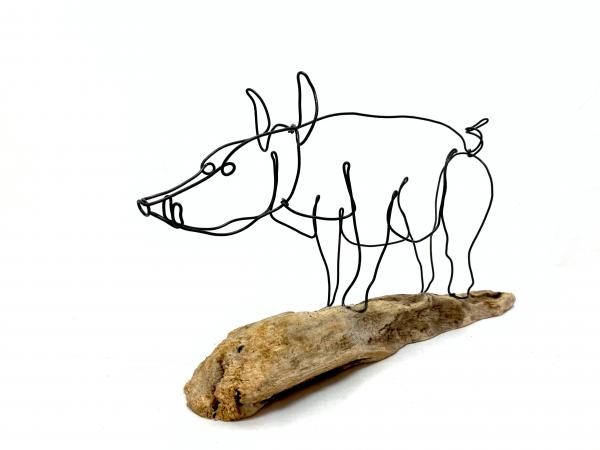 Wild Hog Wire Sculpture picture