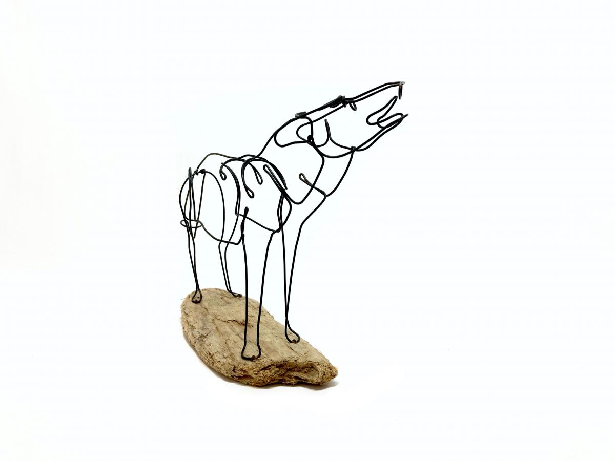Howling Wolf Wire Sculpture picture