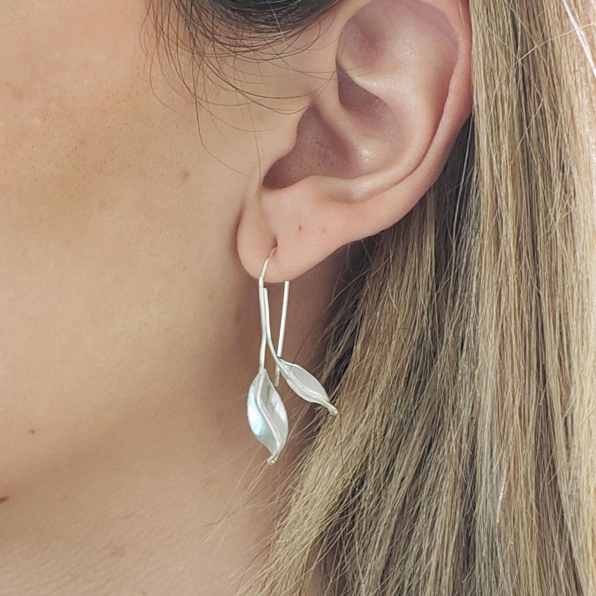 E.05 Zen of Leaves Double Leaf Earrings (Small) picture