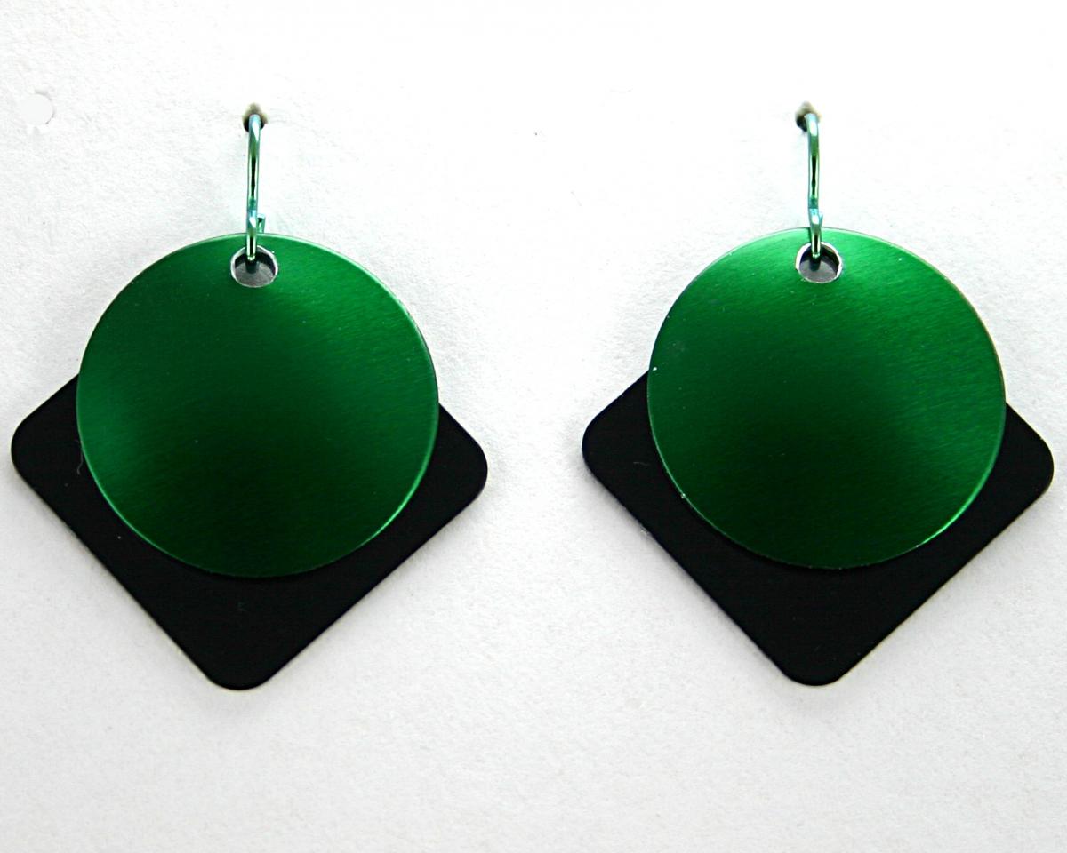 SE0048  (click for more colors) picture