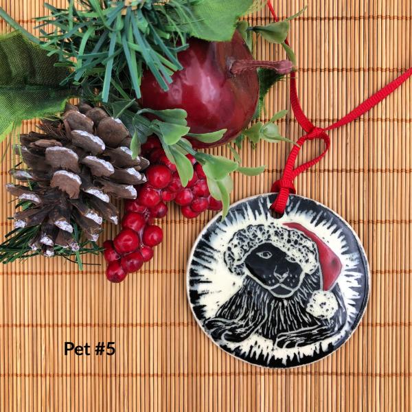 Hand-carved Dog ornaments picture