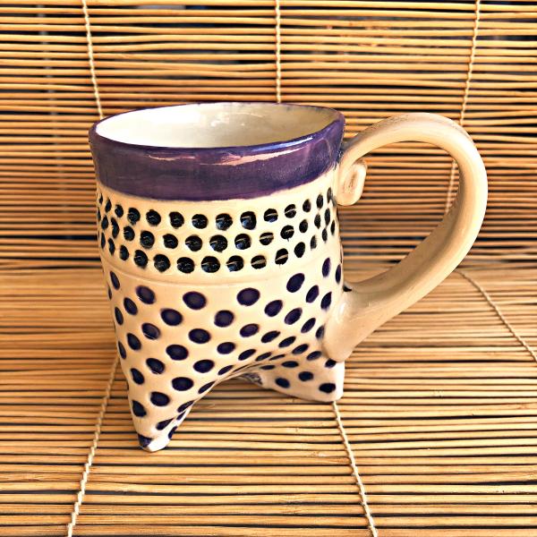 Small Polka Dot Tri-foot Mug picture