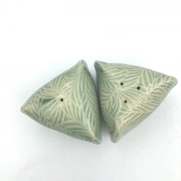 Handmade Tripod Ceramic Salt and Pepper Shakers picture