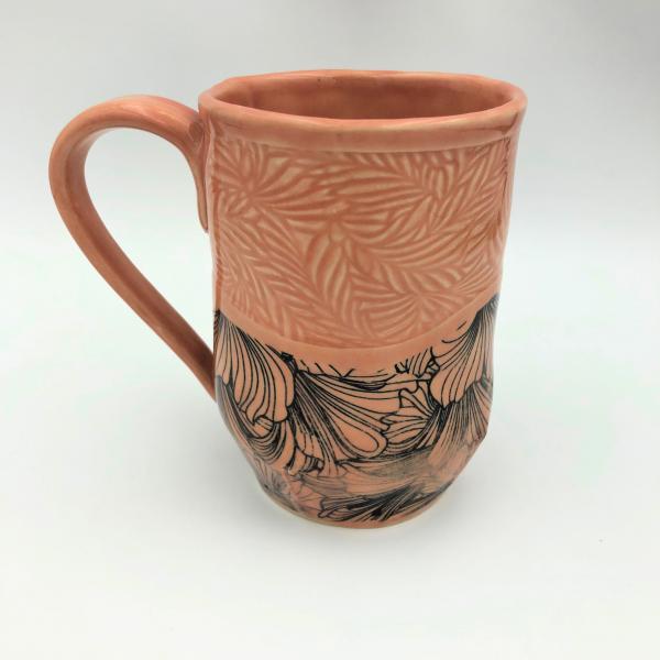 Divided Hibiscus/Leaf Texture Mugs picture