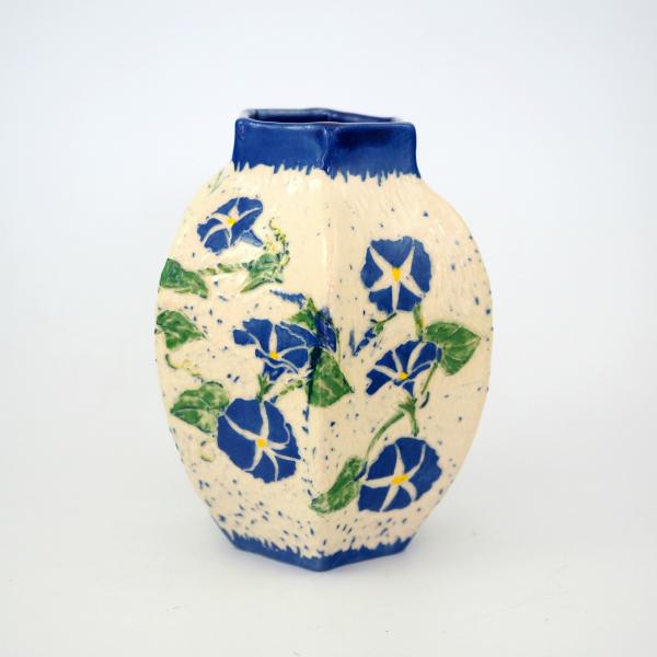 Handmade Sgraffito pottery, a hand carved ginger jar with morning glory vine picture