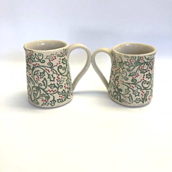 Holly textured ceramic coffee cup picture