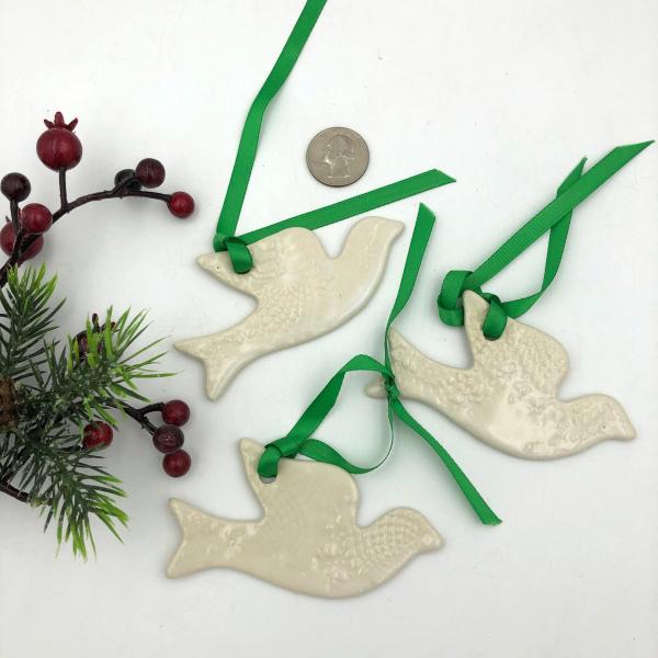 Set of 3 Ceramic Doves picture