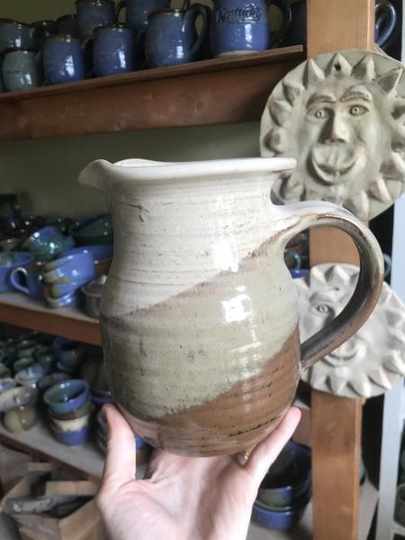 Medium Pitcher picture