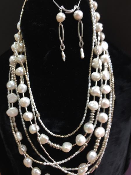 Pearls with Silver picture