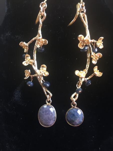Gold Drop Earrings with Sapphire picture