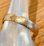 Hammered 14kt gold band