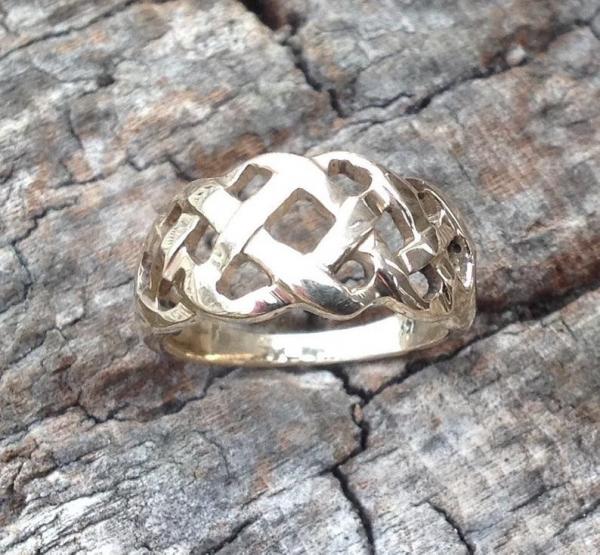 Basket Weaved Ring 14kt gold picture