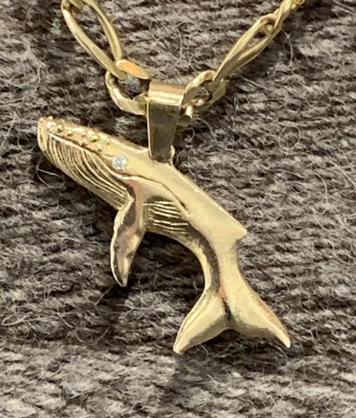 Humpback Whale 14kt Pendant 2"