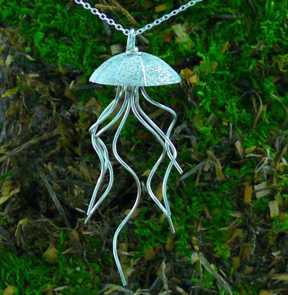 Jellyfish Pendant Sterling Silver Diamond pave' tooled