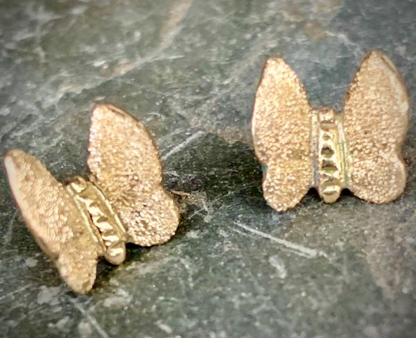 Butter fly Earrings 14kt yellow gold picture