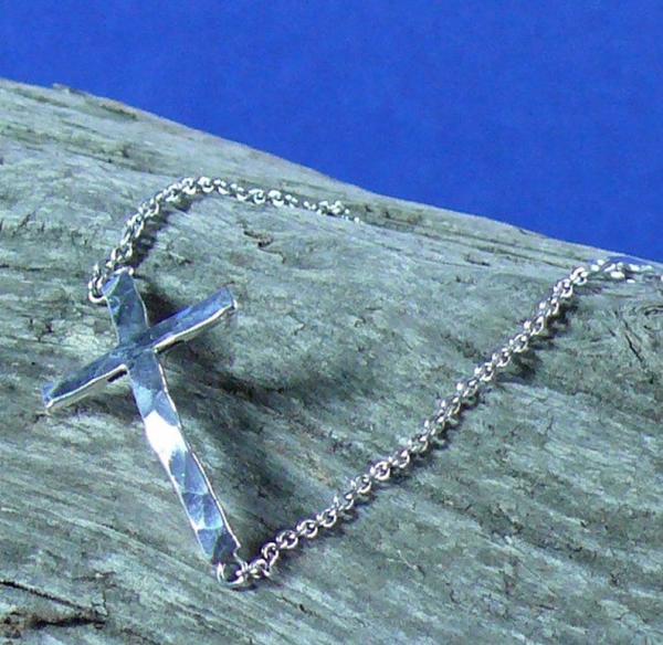 Hammered Cross Sterling Silver Chain Link Bracelet