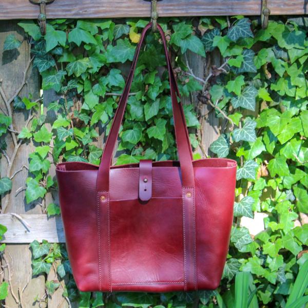 Marshall Tote - Cardinal picture