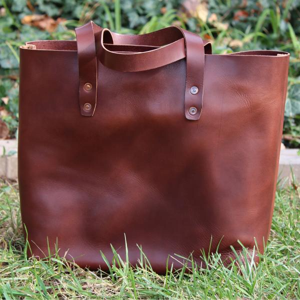 Mason Tote - Thoroughbred picture