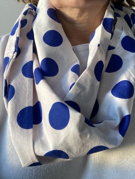 Blue polkadot linen blend