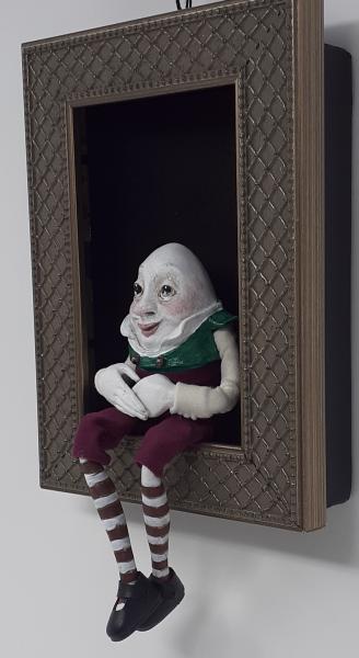 Humpty Dumpty Shadowbox picture