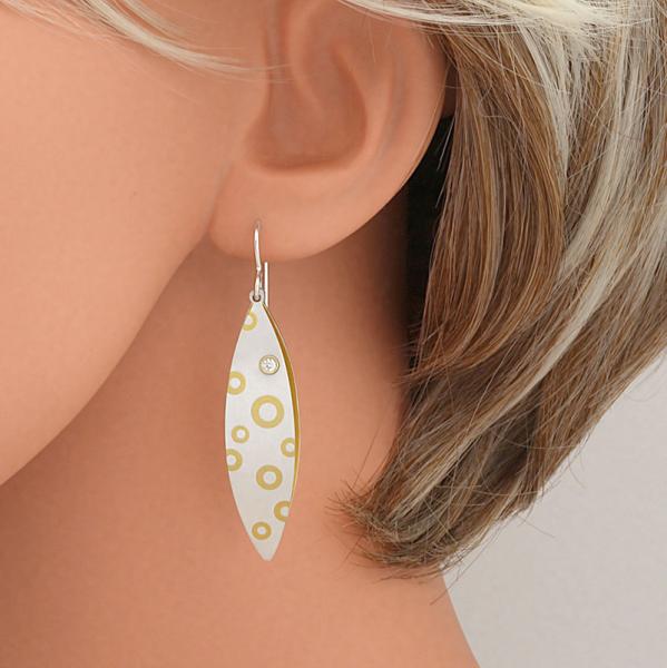 Froyo Earrings - Bubbles picture