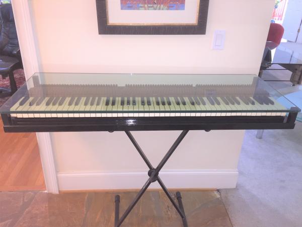 Piano Keyboard Console Tabletop picture