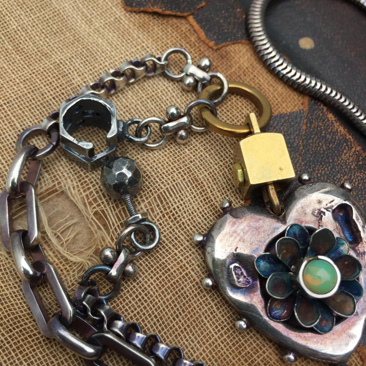 Keyhole Heart Flower Opal Necklace picture