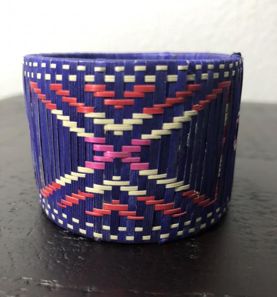 Wide Purple color Caña Flecha Bracelet picture