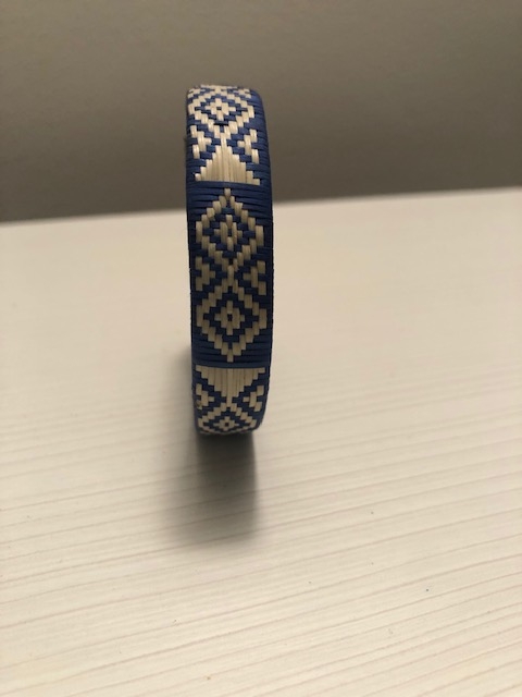 Thin Navy Blue Caña Flecha Bracelet picture