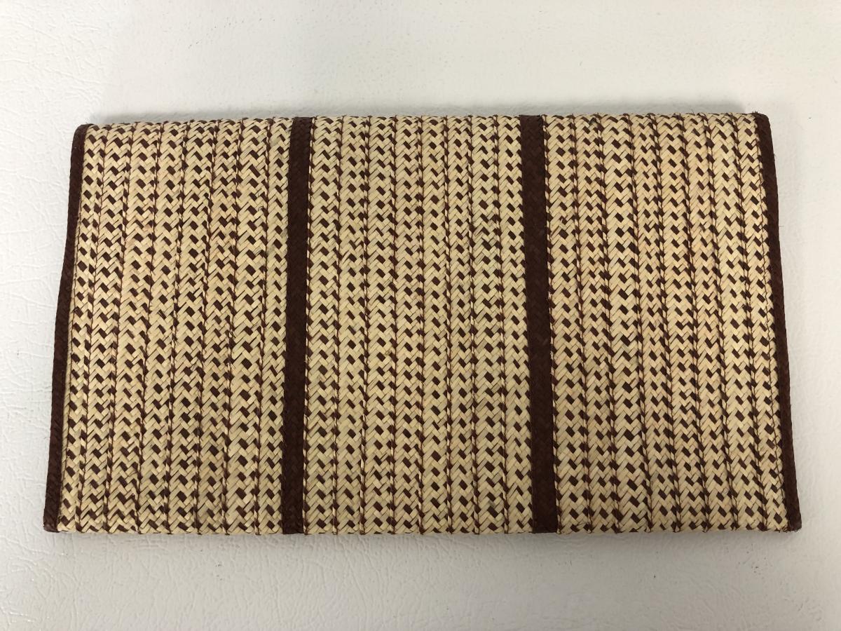 Brick Caña Flecha Envelope Clutch picture