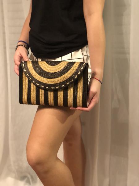 Goldenrod Caña Flecha Envelope Clutch picture