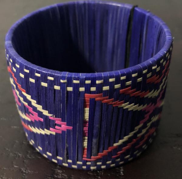 Wide Purple color Caña Flecha Bracelet picture