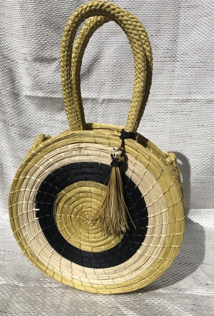 Round Iraca lemon color Handmade purse