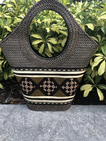 Mapuchi Handbag picture