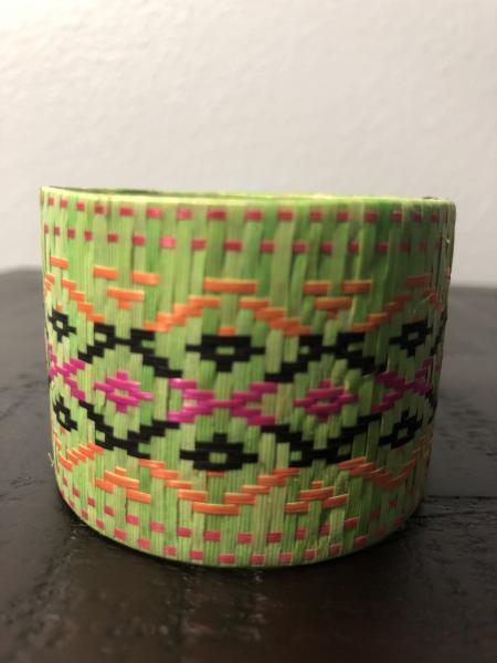 Wide Lime color Caña Flecha Bracelet picture